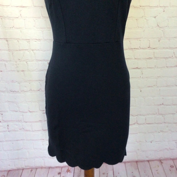 Monteau Los Angeles Navy Blue Scalloped Edge Dress - Size Medium - Picture 3 of 10